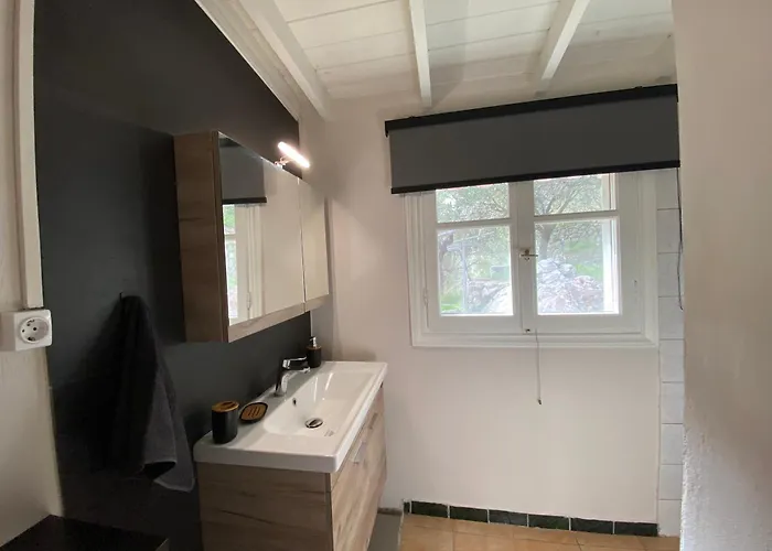 Blue Horizon Rock * Νυδρί